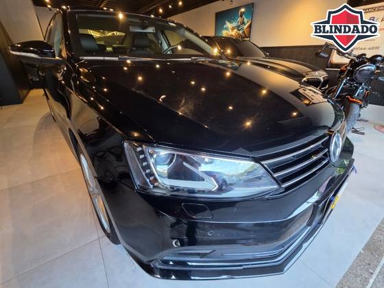 VOLKSWAGEN JETTA 2.0 TSI HIGHLINE 211CV GASOLINA 4P TIPTRONIC